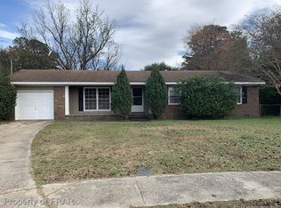 621 Burgoyne Dr, Fayetteville, NC 28314