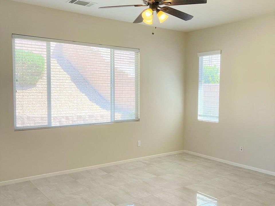 1st image of 84636 Lago Breeza Dr