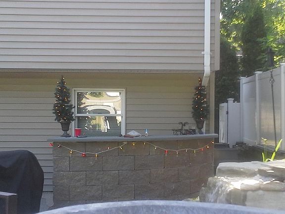 3rd image of 216 1st St