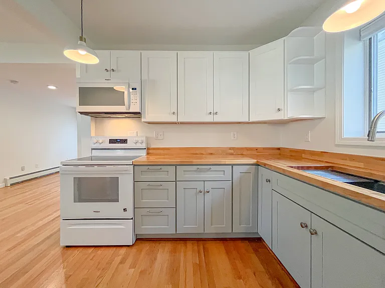 22 Crescent Ave — Photo 22