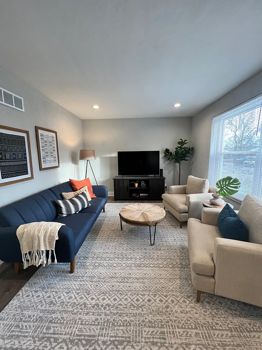 4313 Kay Ln photo 1