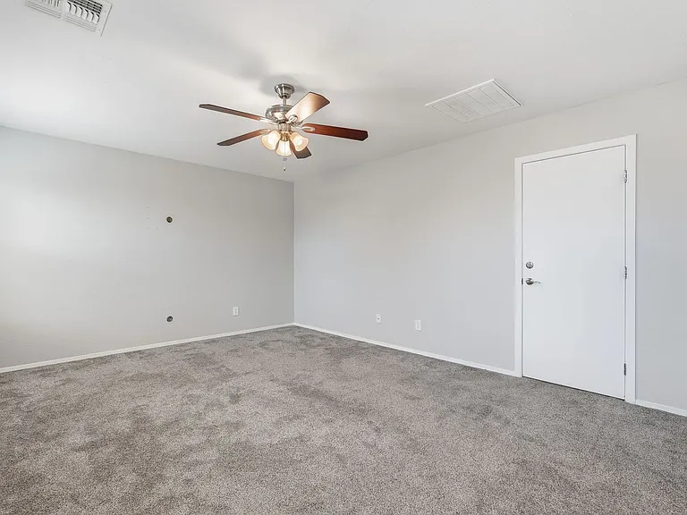 10815 W Avenida Del Rey — Photo 17