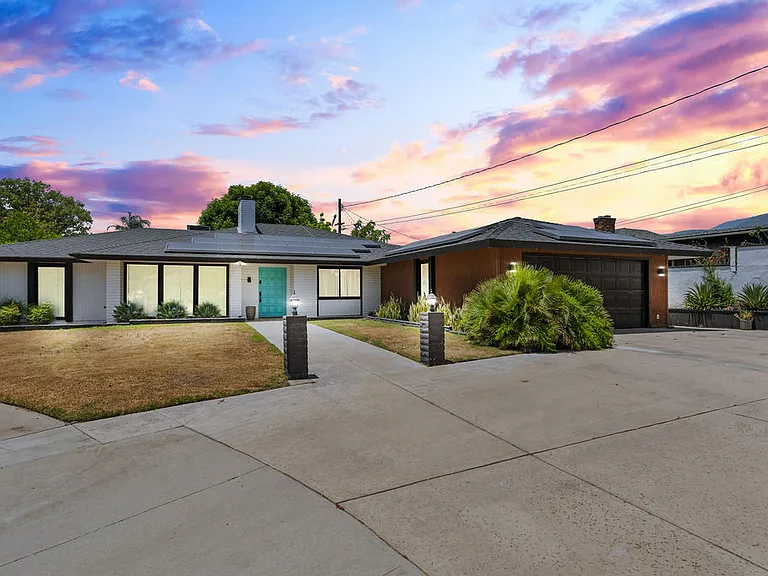 3888 Fremontia Dr — Photo 49