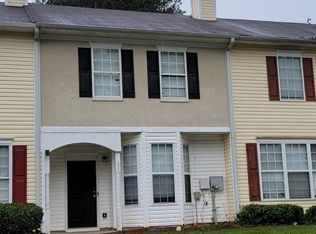 6093 Camden Forrest Ct, Riverdale, GA