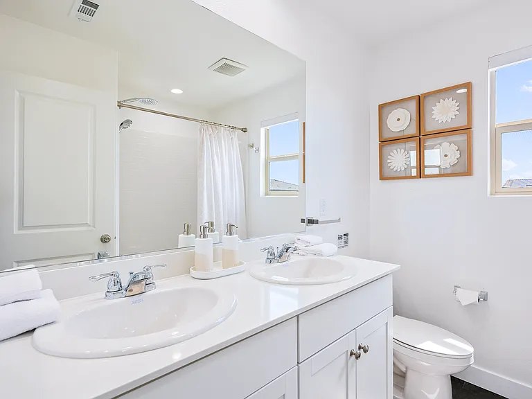 84184 Monza Ln — Photo 32