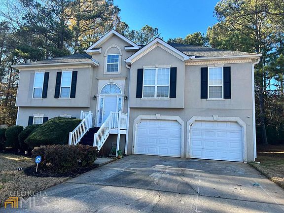 2nd image of 835 Aspen Dr #0