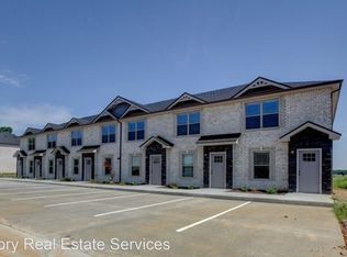98 Holland Dr, Clarksville, TN 37043