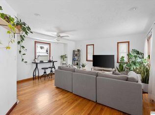 2008 Van Buren St, Bellevue, NE 68005