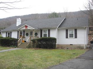 2514 Leandrea Dr, Bluefield, WV 24701