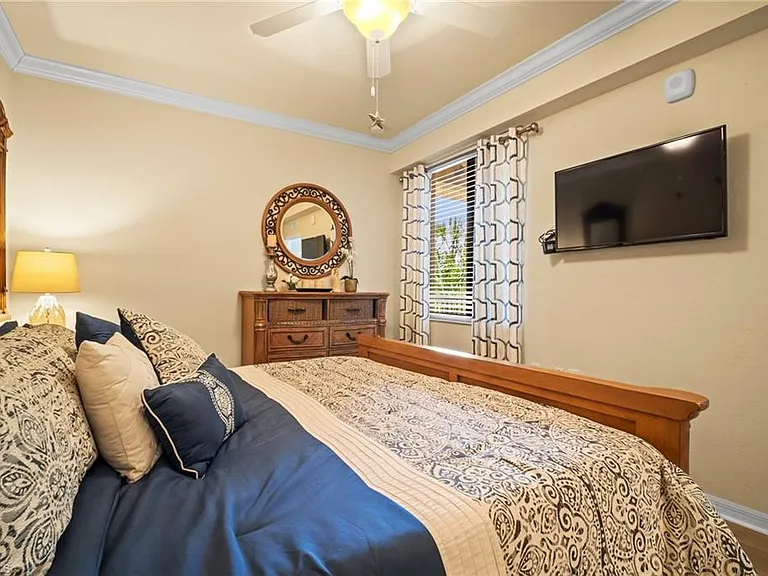 17951 Bonita National Blvd #436 — Photo 29