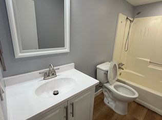 2905 La Costa St APT D, Bakersfield, CA 93306