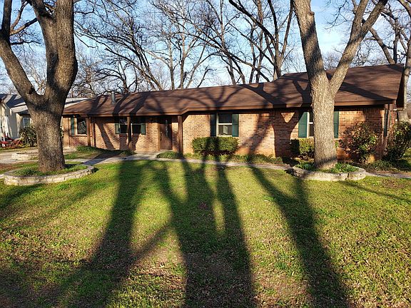 2nd image of 117 Shadowglenn Dr