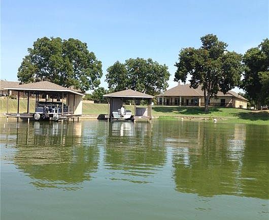 2nd image of 406 Pecan Point Dr