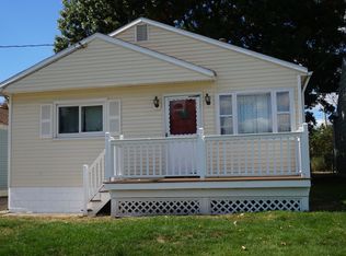 1924 13th St SW, Akron, OH 44314