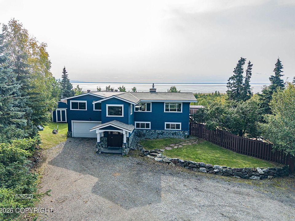 1st image of 12201 Skyway Dr