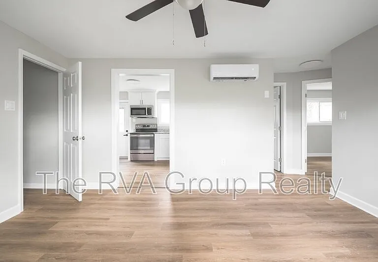 1915 Miller Ave #2 — Photo 10