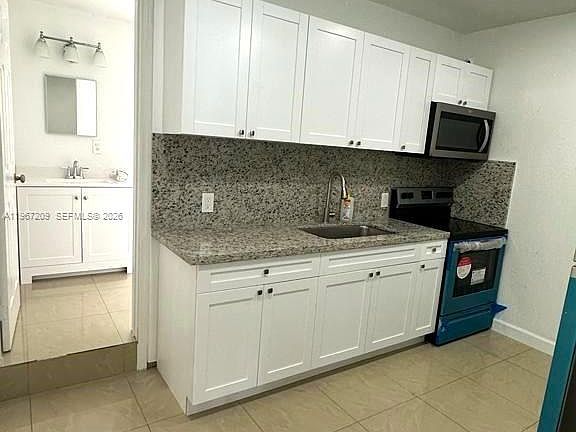 3rd image of 1770 NW 19th Ter #G