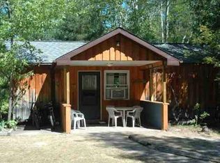 22608 Lakeshore Rd, Ontonagon, MI 49953