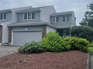 54 Ivy Ln Unit 54, South Windsor, CT 06074