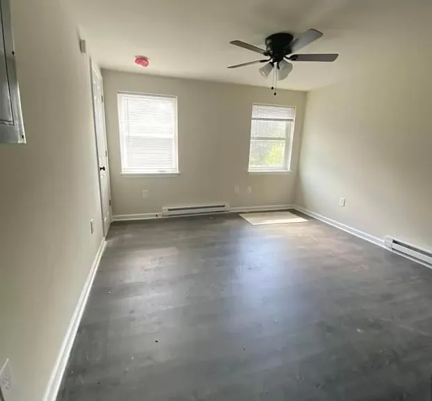 1136 Quince Rd #2 — Photo 5