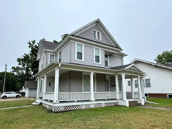602 W 25th St, Kearney, NE 68845