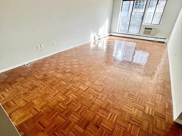 137-02 Northern Blvd #6J — Photo 9