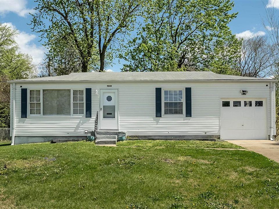 1st image of 9848 Gloucester Dr