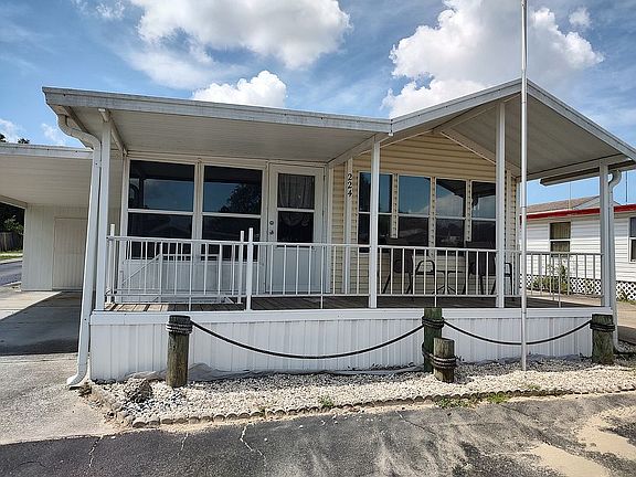4th image of 9207 Bolton Ave #7