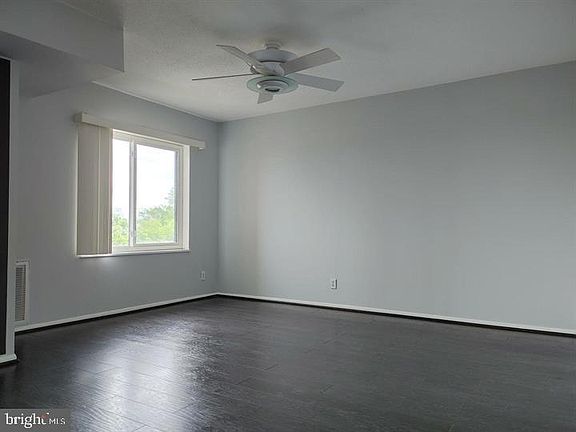 5th image of 8350 Greensboro Dr APT 518