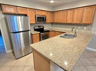 1098 Glenbridge Cir, Westlake Village, CA 91361