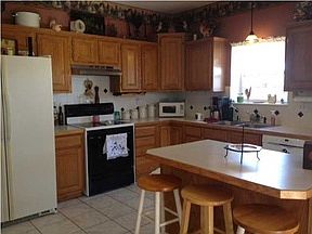 4th image of 812 E Rushwood Ct