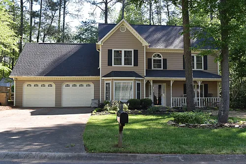 1627 Pine Creek Way Photo 1