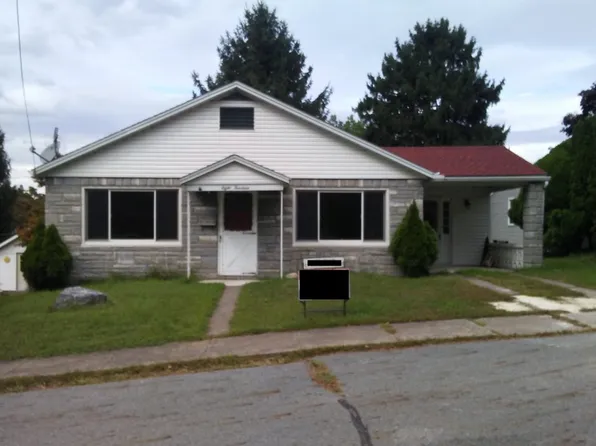 814 Summit St, Millersburg, PA 17061