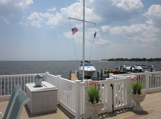 6 Jibsail Dr, Bayville, NJ 08721