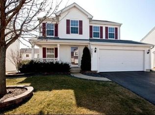 20451 Glen Vista Ln, Crest Hill, IL 60403