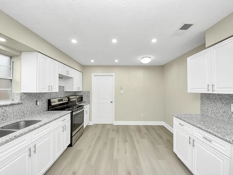5035 E Pagewick Dr — Photo 15