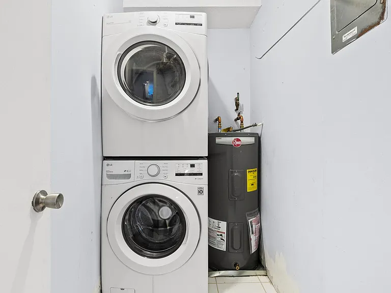 5301 NW 2nd Ave #1010 — Photo 30
