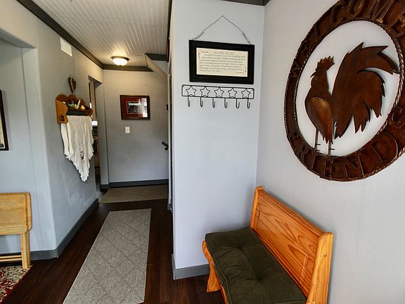 4th image of 1014 N Ringold St