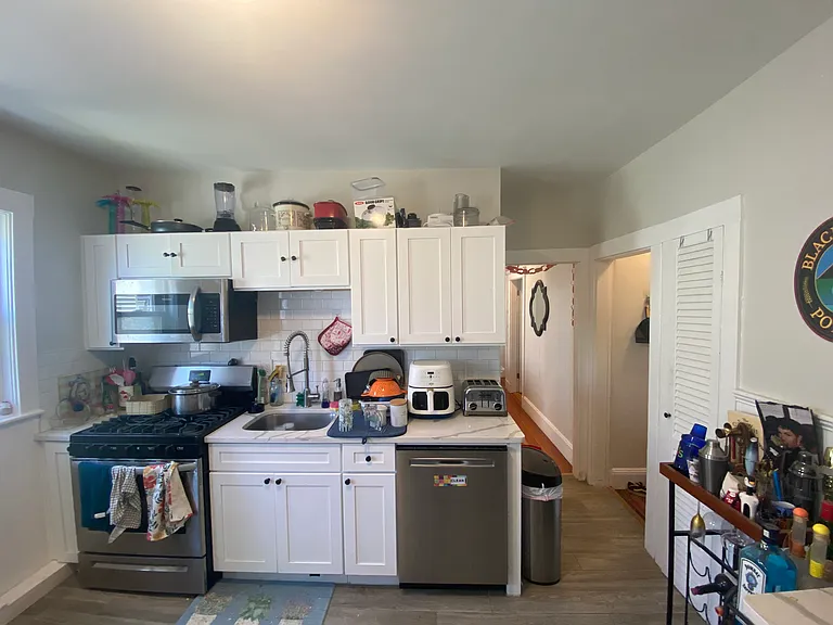 40 Temple St #3 — Photo 6