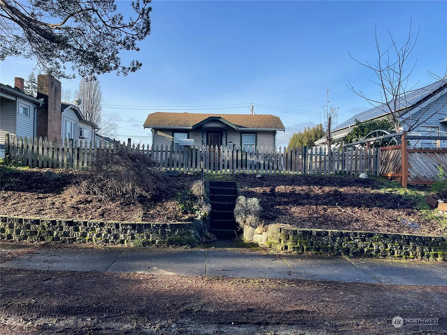 1719 King Street photo 1