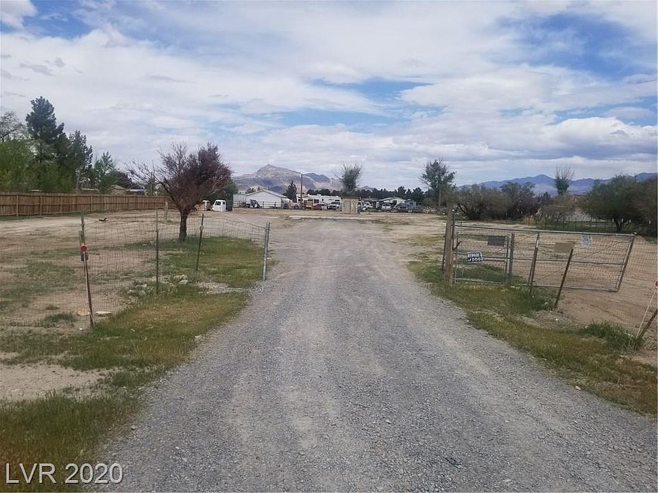 1st image of 3390 W Basin Ave
