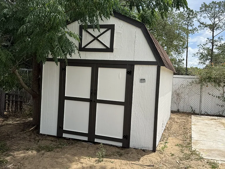 622 Pink Apartment Rd — Photo 3