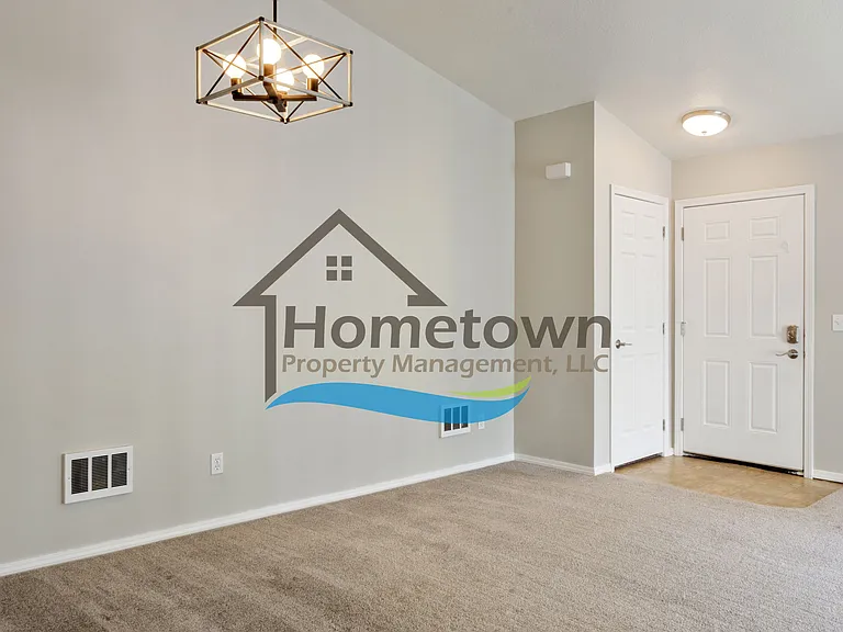 723-1 E Whispering Pines Ln — Photo 9