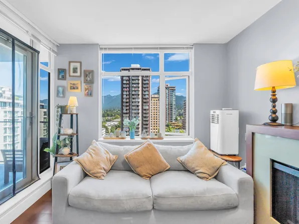 158 W 13th St #1301, North Vancouver, BC V7M 0A7