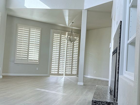 4th image of 20802 Grayhawk Dr