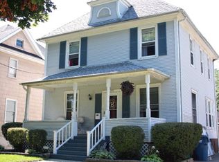 717 E Lincoln St, Hoopeston, IL 60942