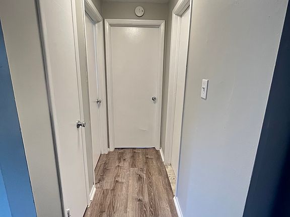 5th image of 81 Parkview Ave
