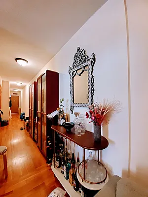 Rented by Compass | media 10