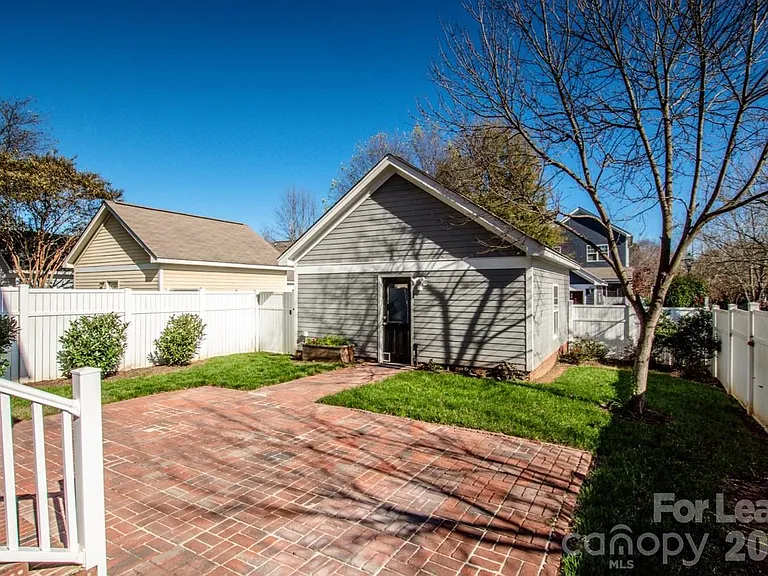 8147 Townley Rd — Photo 19