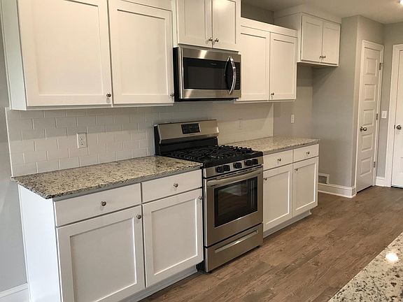 4th image of 1712 S 11th Pl